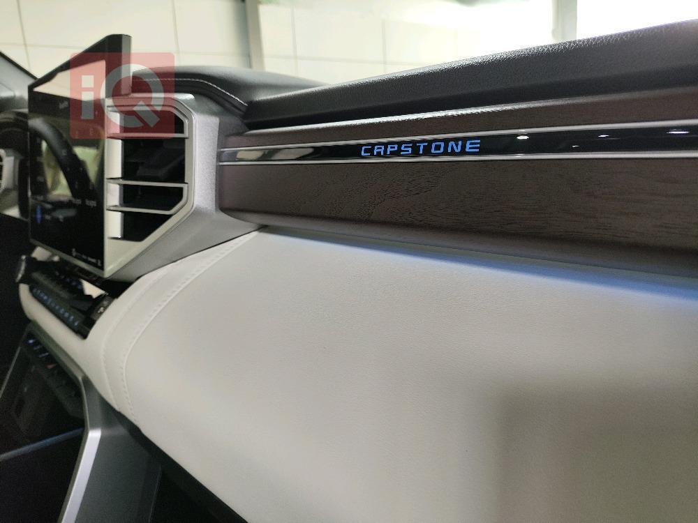 Toyota Sequoia